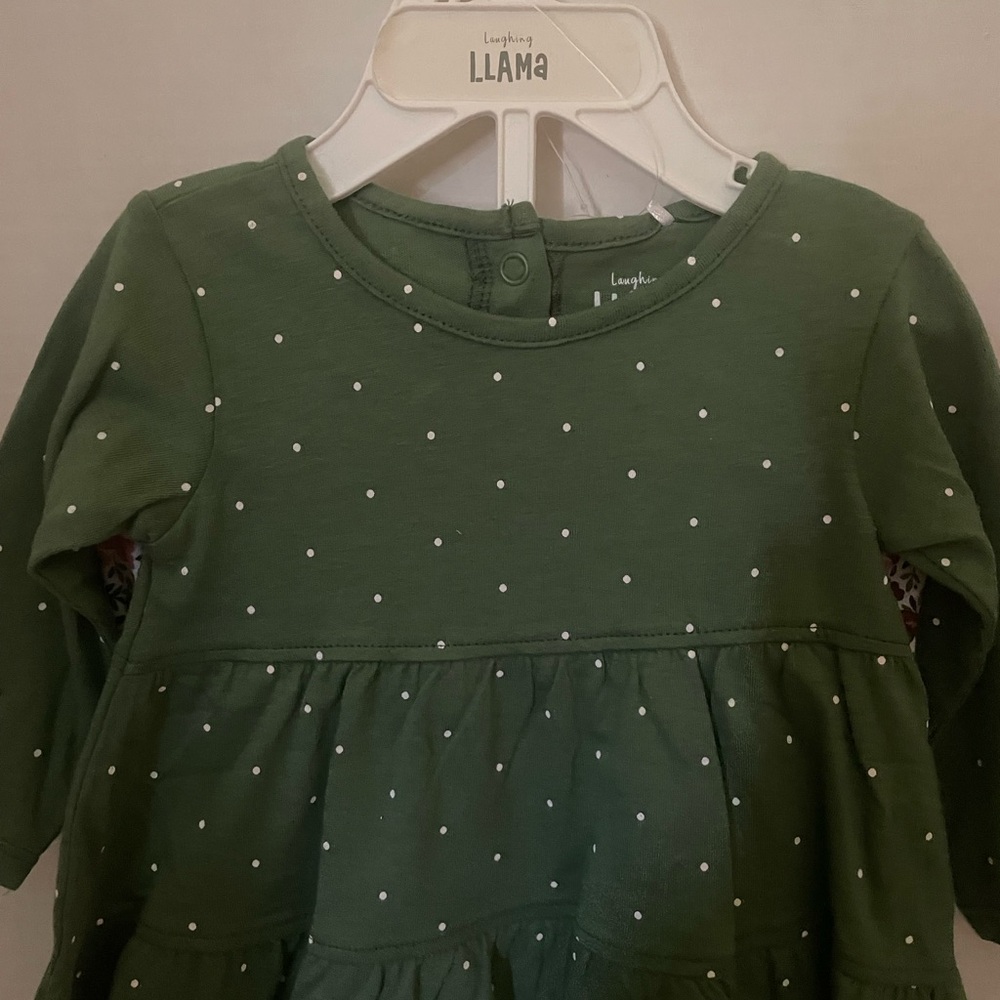 Laughing Llama 2 Dress Set, New with tag, Size:3 mo
One dress solid, one print.